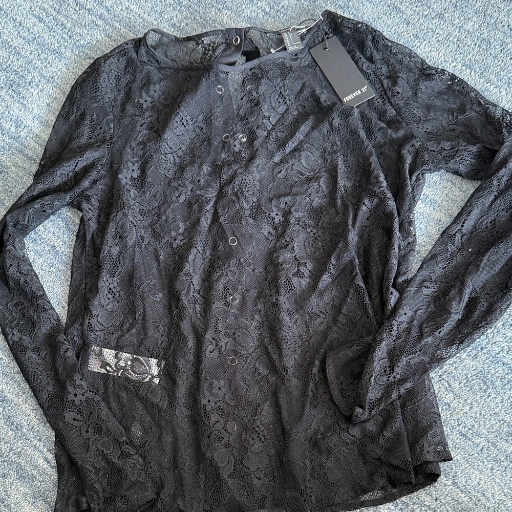 Black Lace Long Sleeve Top